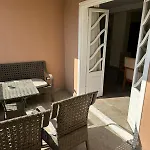 Airport Edge Suite