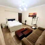 Airport Edge Suite
